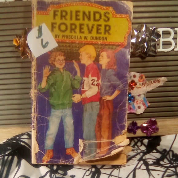 FRIENDS FOREVER
